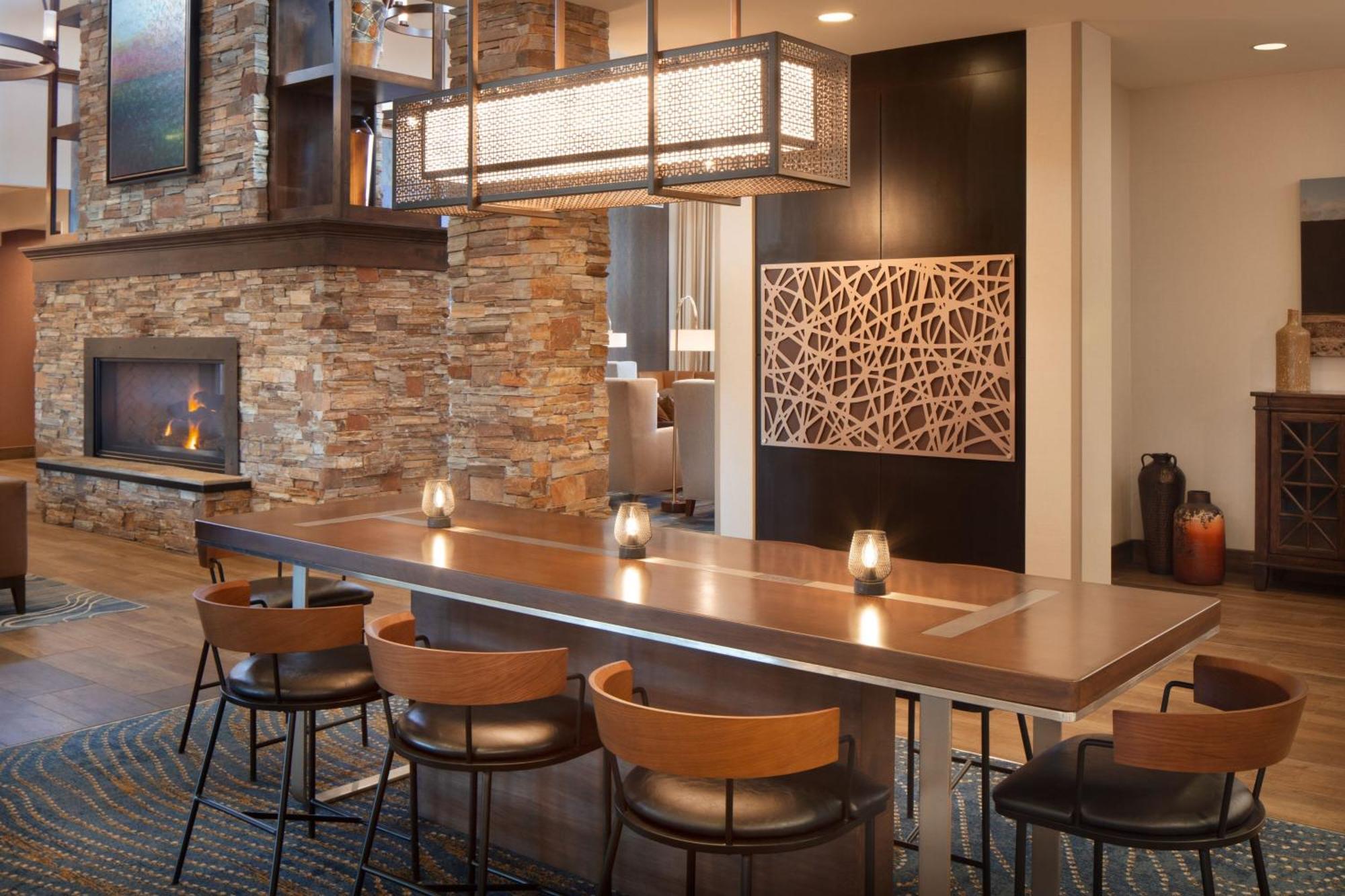 Courtyard By Marriott Sedona Hotell Exteriör bild