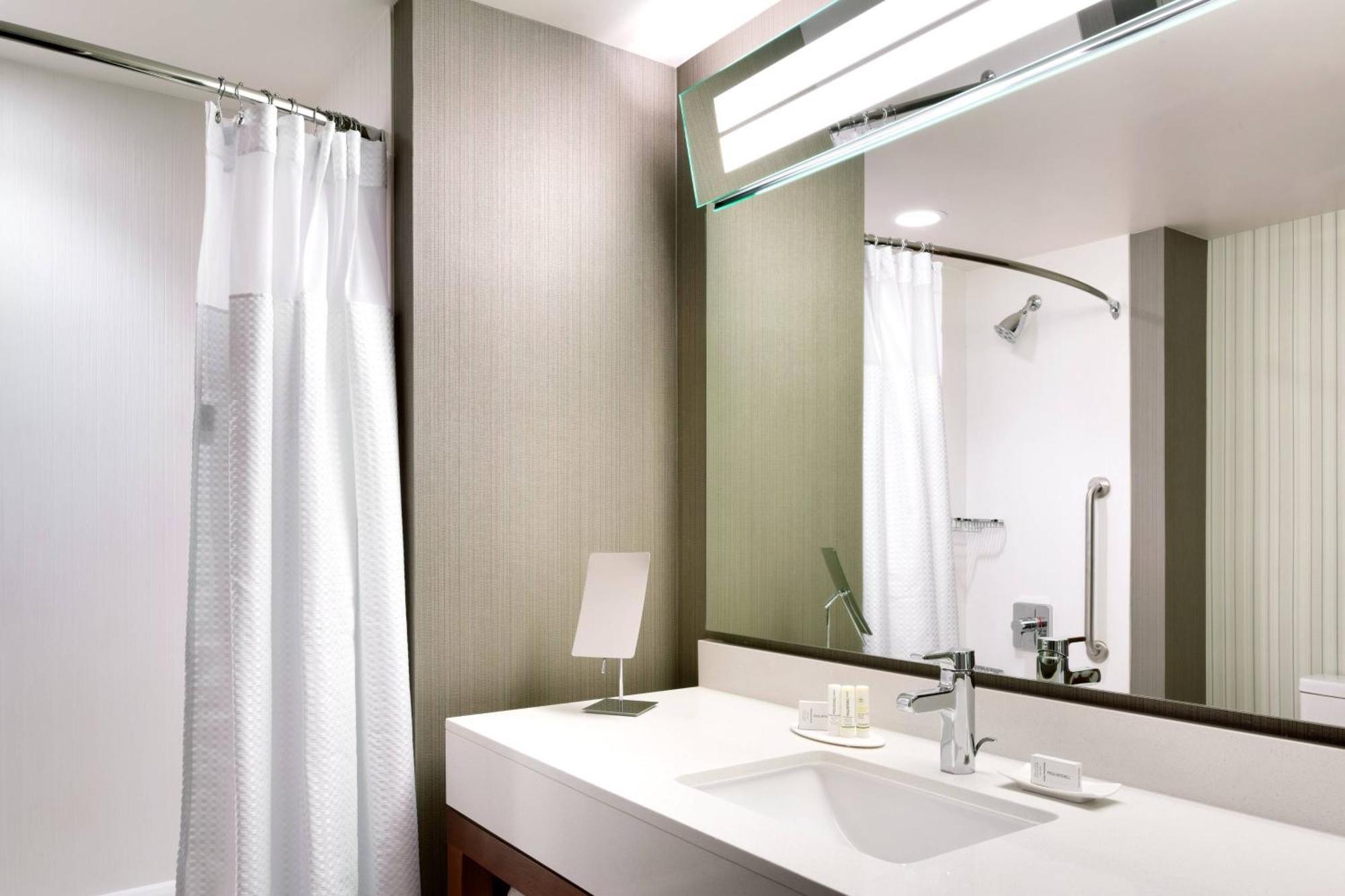 Courtyard By Marriott Sedona Hotell Exteriör bild