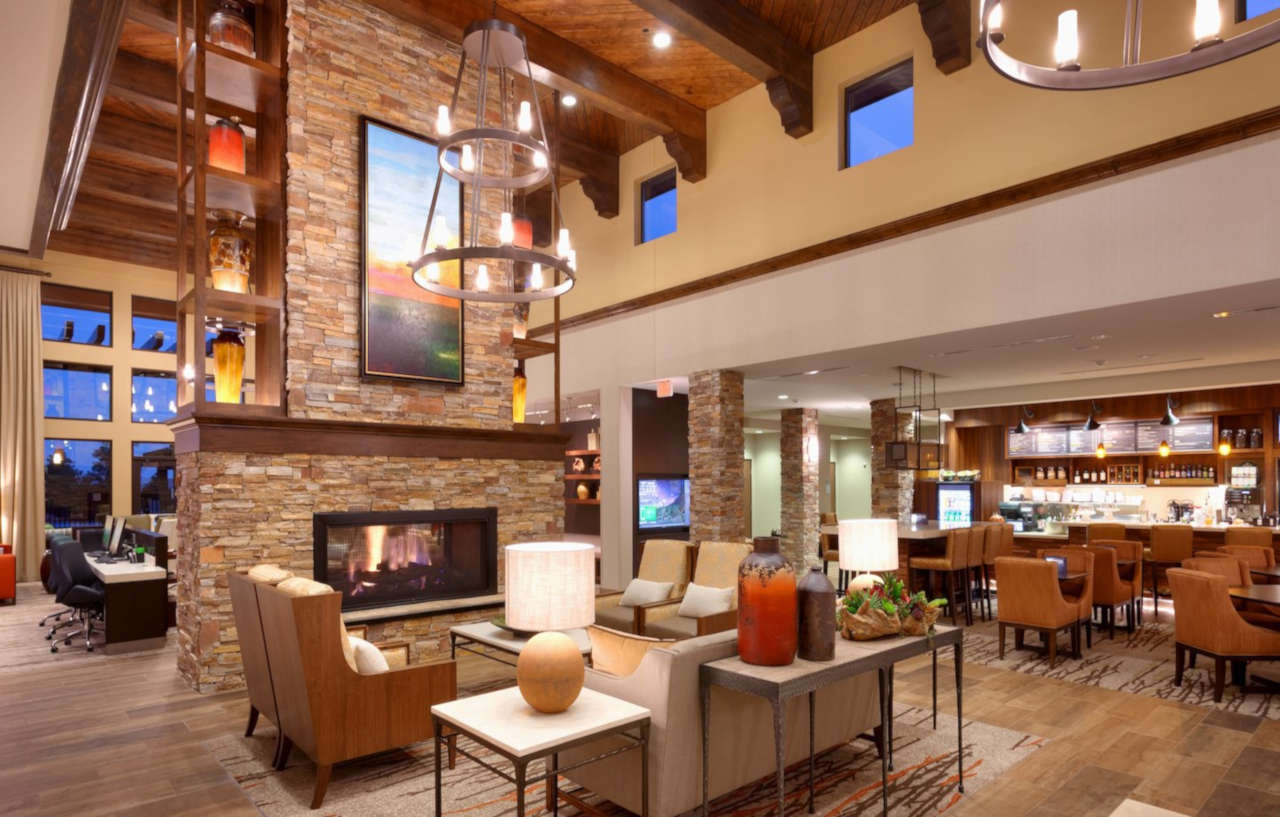 Courtyard By Marriott Sedona Hotell Exteriör bild